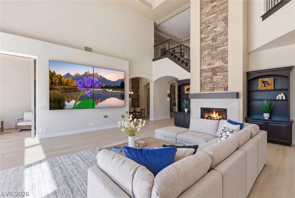 5 Ayden, Henderson, NV 89052
