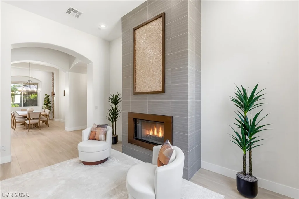 5 Ayden, Henderson, NV 89052