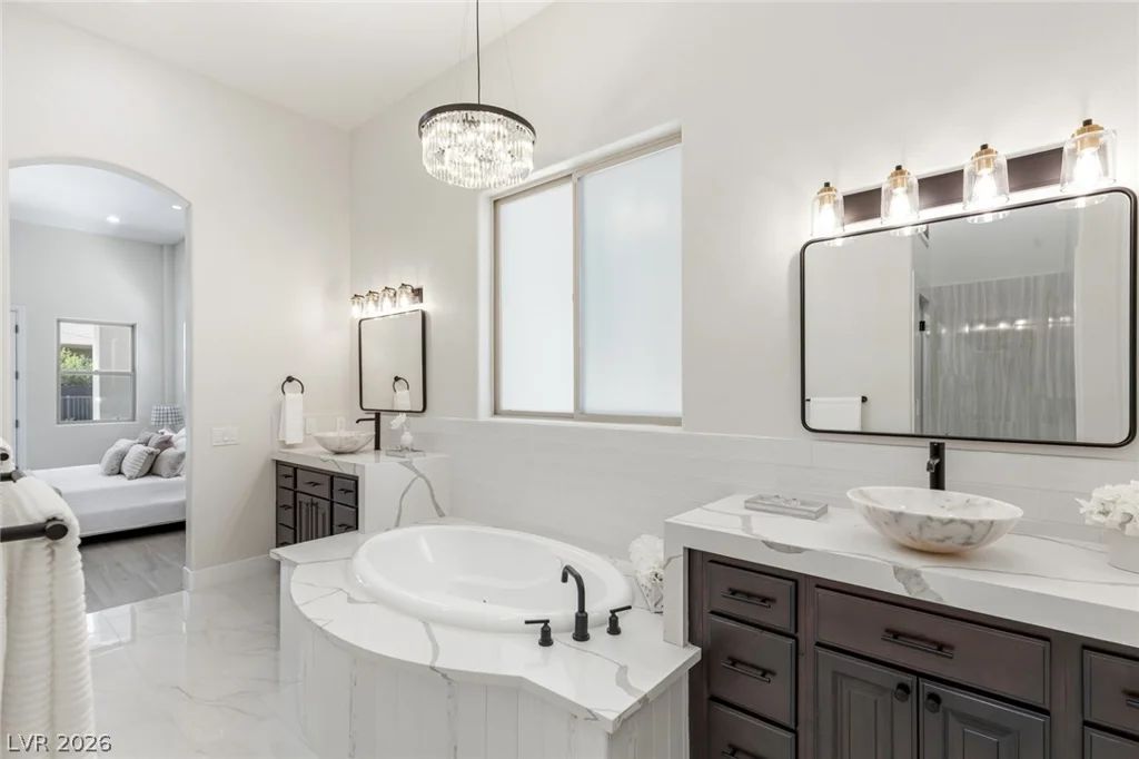 5 Ayden, Henderson, NV 89052