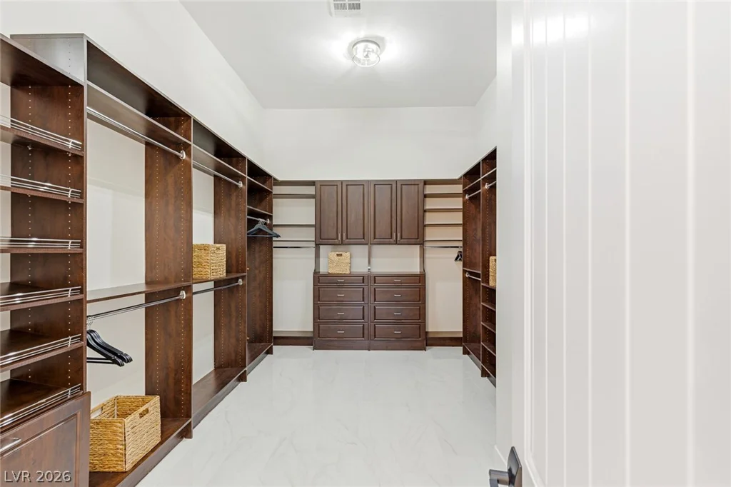 5 Ayden, Henderson, NV 89052