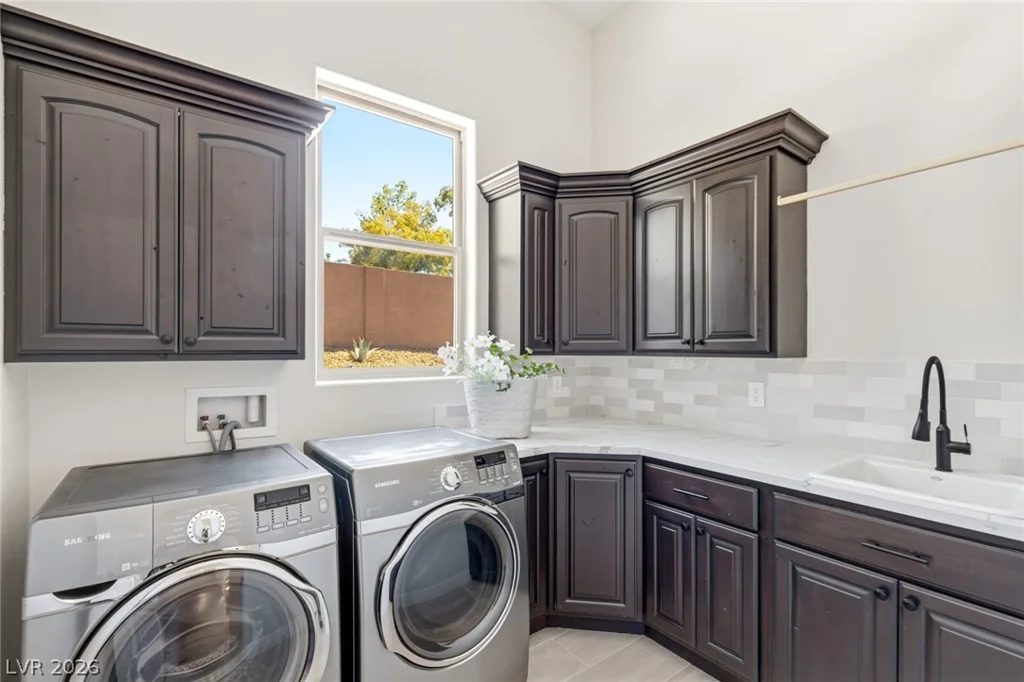 5 Ayden, Henderson, NV 89052