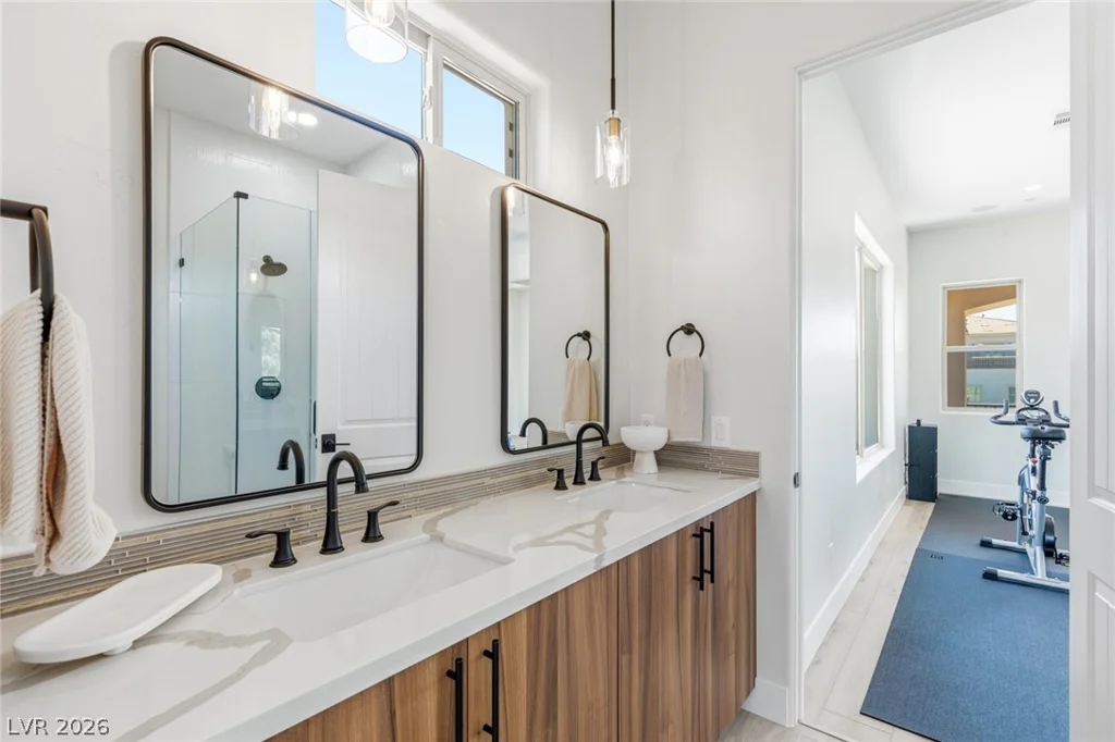 5 Ayden, Henderson, NV 89052