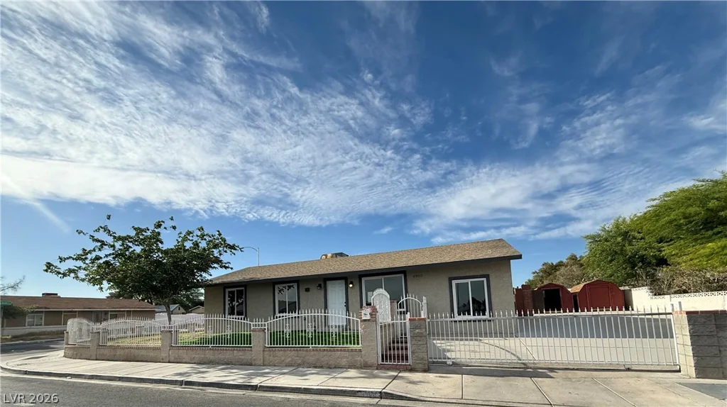 4900 Washington, Las Vegas, NV 89110