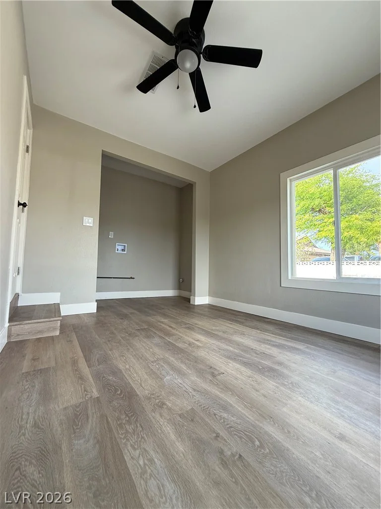 4900 Washington, Las Vegas, NV 89110