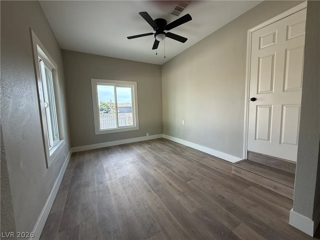 4900 Washington, Las Vegas, NV 89110