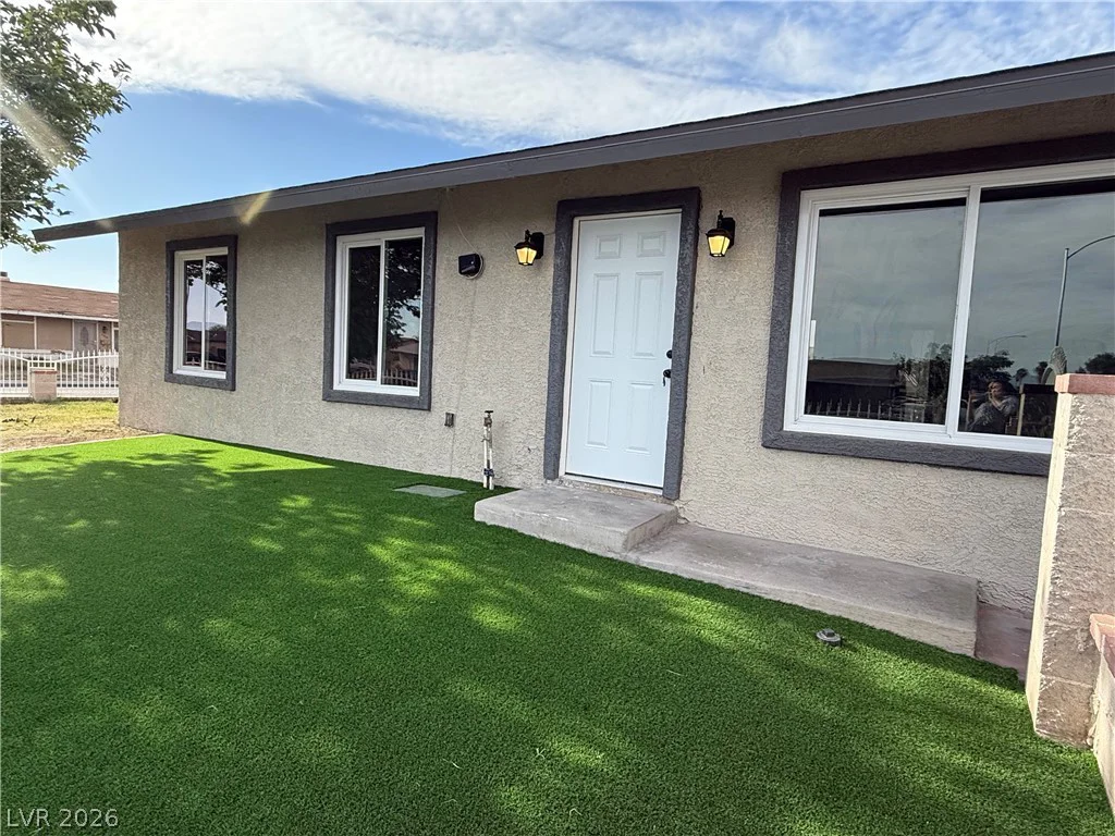 4900 Washington, Las Vegas, NV 89110