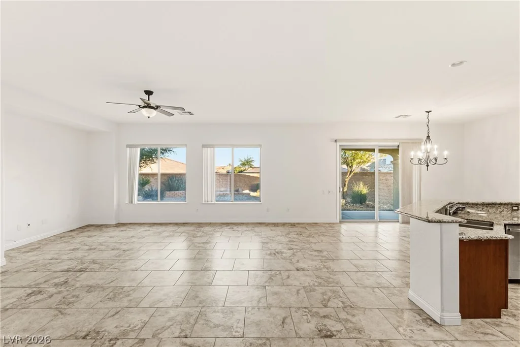 7312 Pinfeather, North Las Vegas, NV 89084