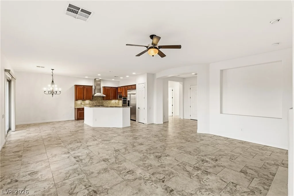 7312 Pinfeather, North Las Vegas, NV 89084