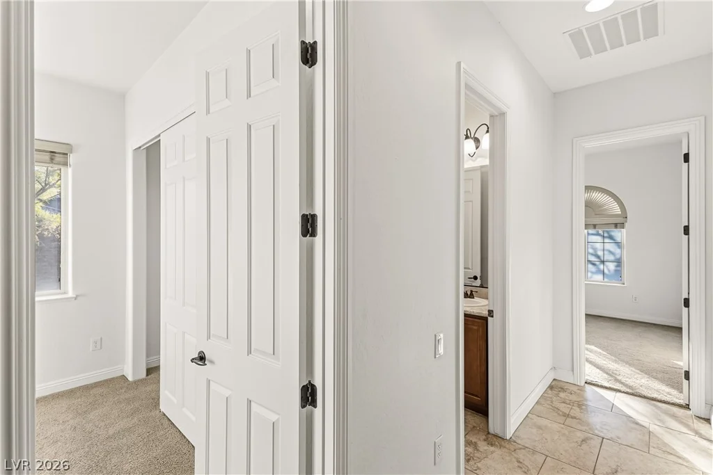 7312 Pinfeather, North Las Vegas, NV 89084