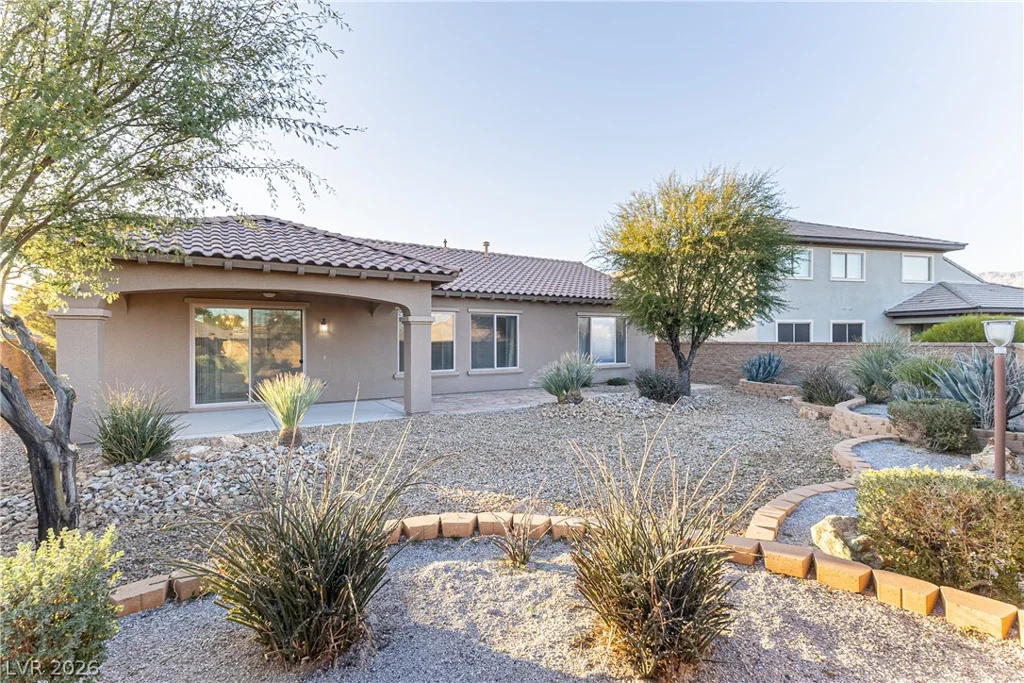 7312 Pinfeather, North Las Vegas, NV 89084