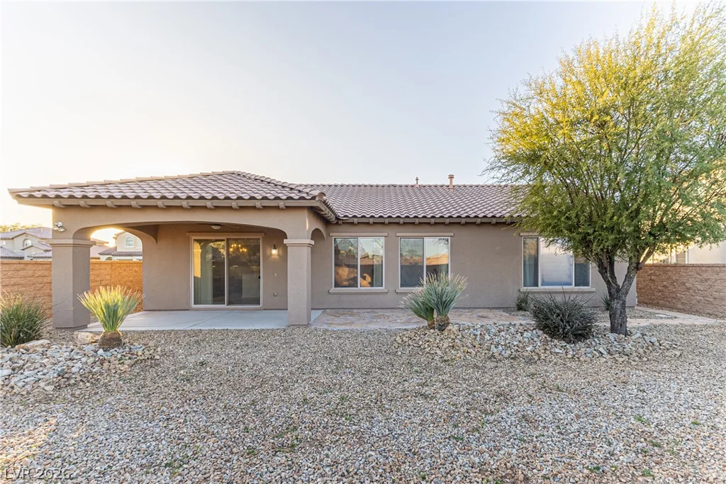 7312 Pinfeather, North Las Vegas, NV 89084