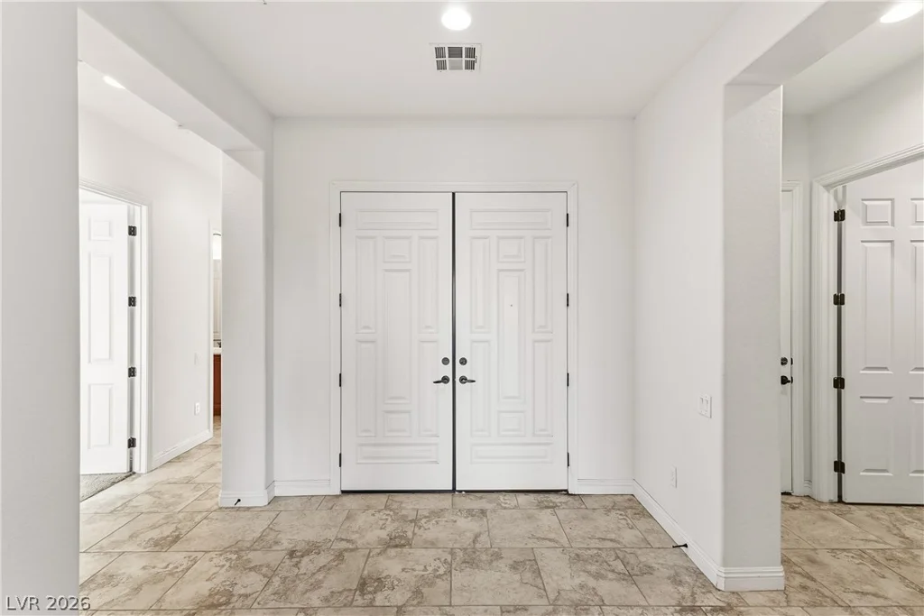 7312 Pinfeather, North Las Vegas, NV 89084