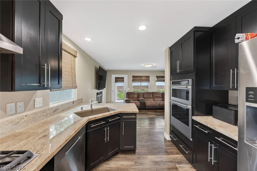 3033 Pebblestone, Las Vegas, NV 89117