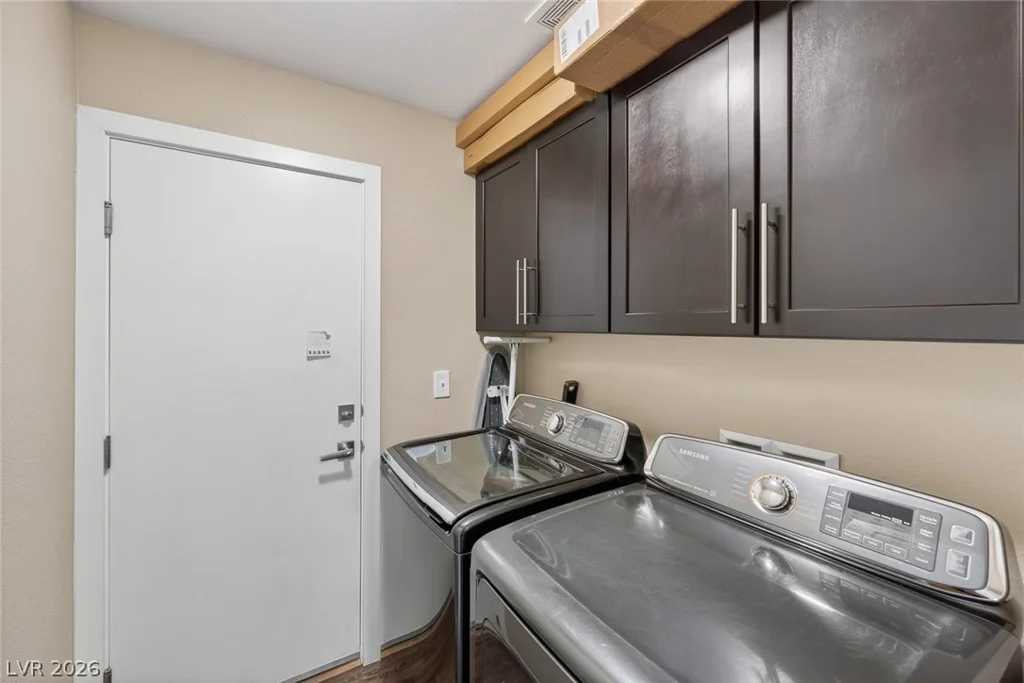 3033 Pebblestone, Las Vegas, NV 89117