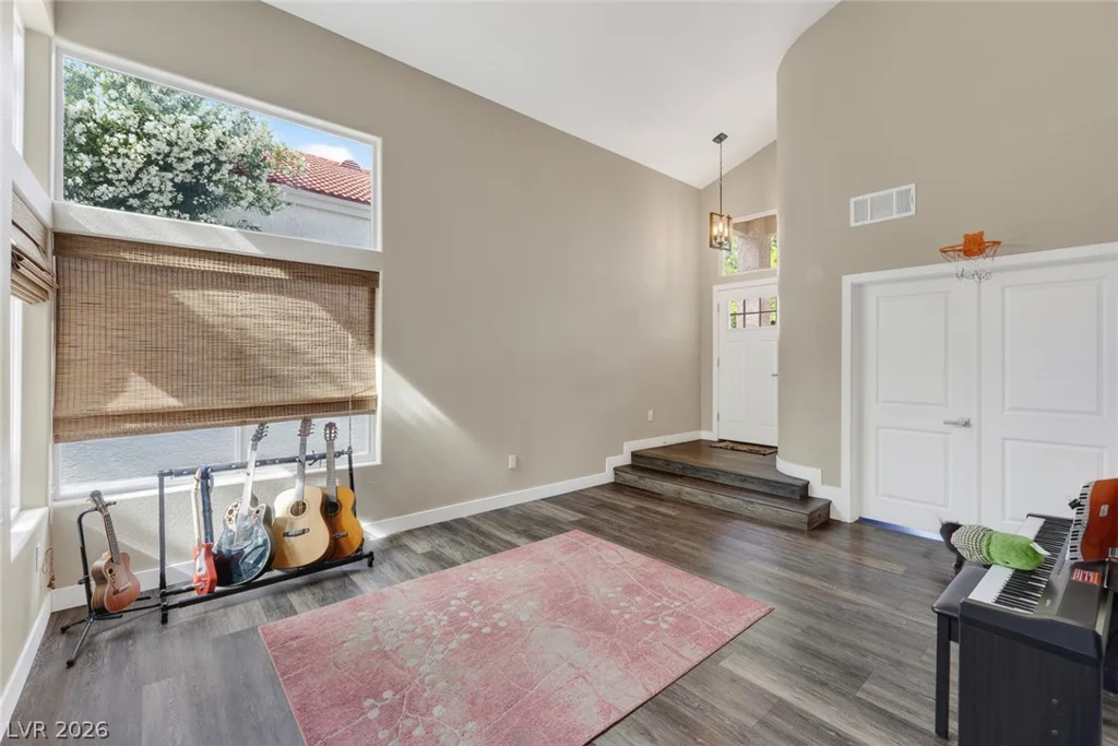 3033 Pebblestone, Las Vegas, NV 89117