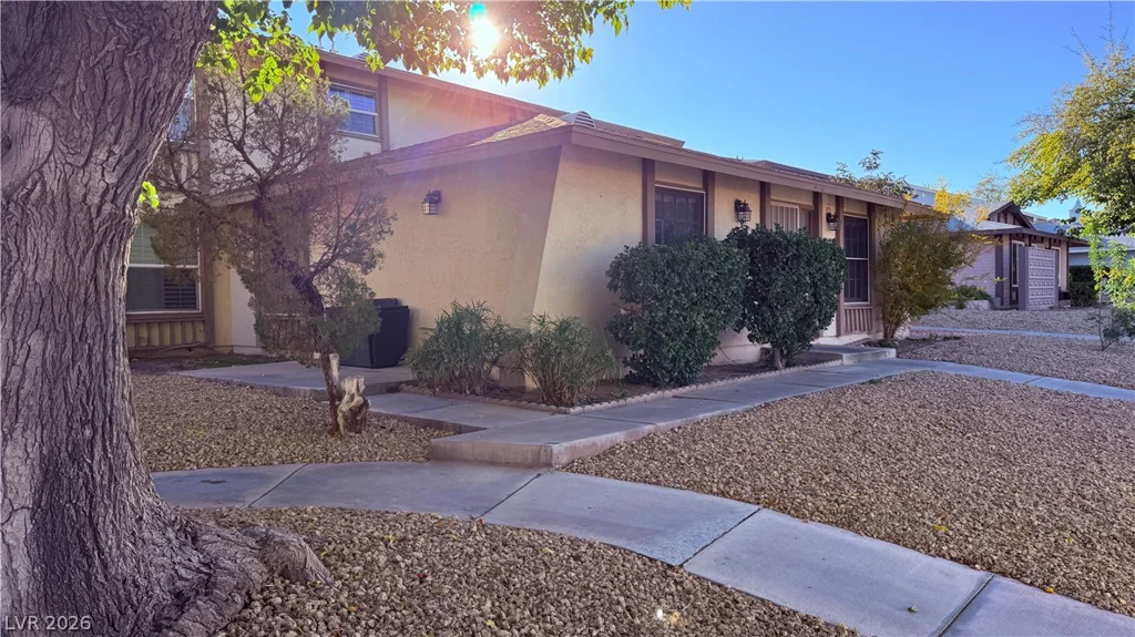 1407 Dorothy, Las Vegas, NV 89119