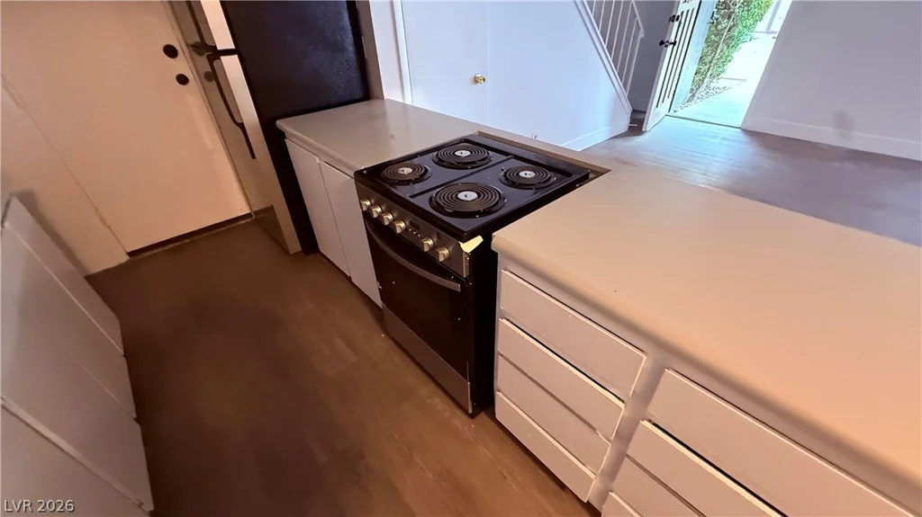 1407 Dorothy, Las Vegas, NV 89119