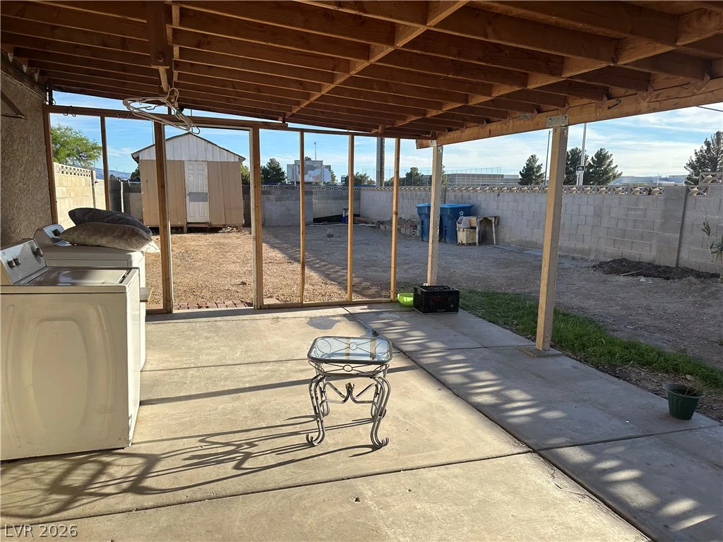 900 Sandhill, Las Vegas, NV 89110
