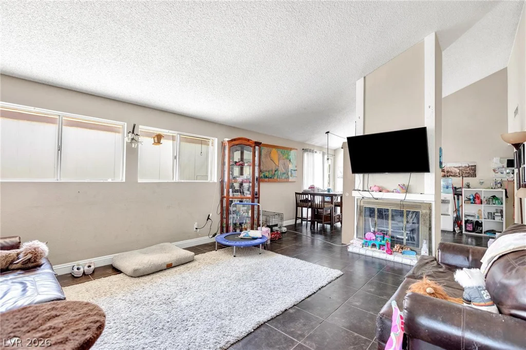 2023 San Simeon, Las Vegas, NV 89108