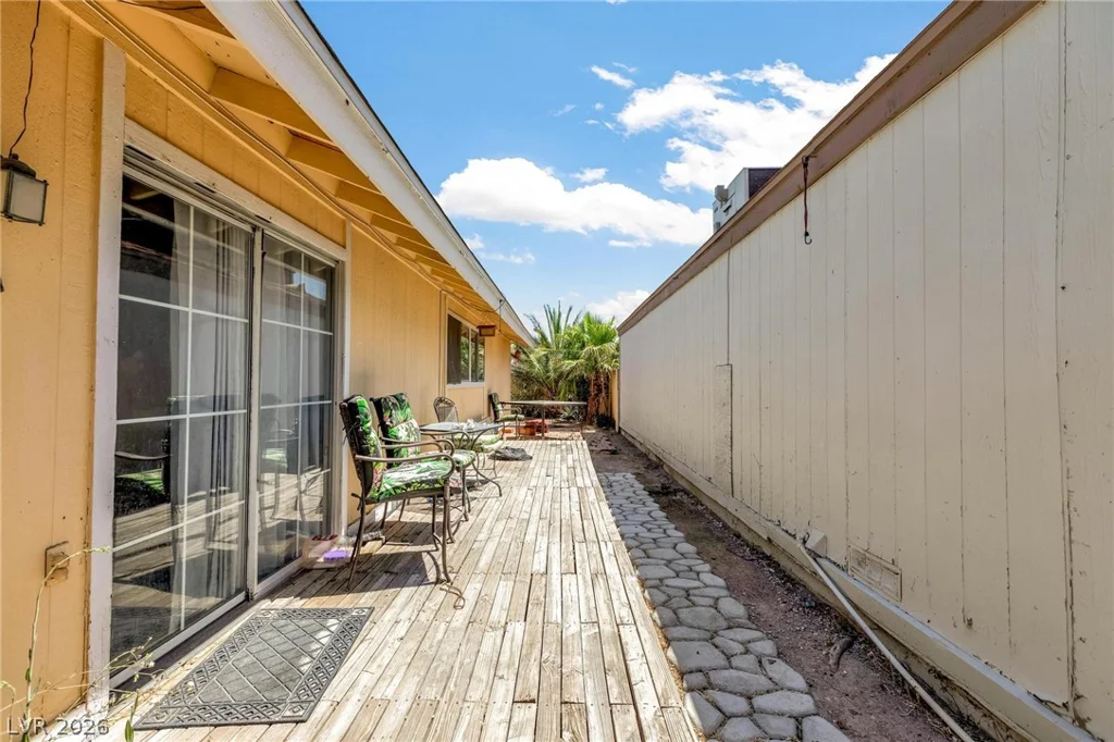 2023 San Simeon, Las Vegas, NV 89108