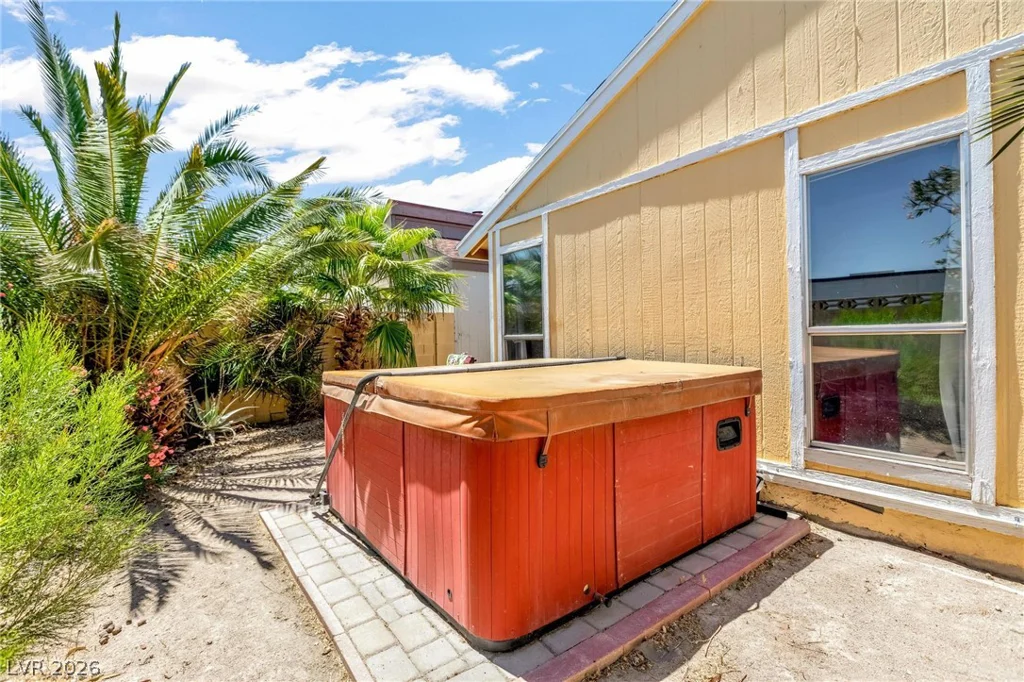 2023 San Simeon, Las Vegas, NV 89108