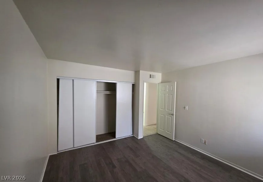 1440 Vegas Valley, Las Vegas, NV 89169