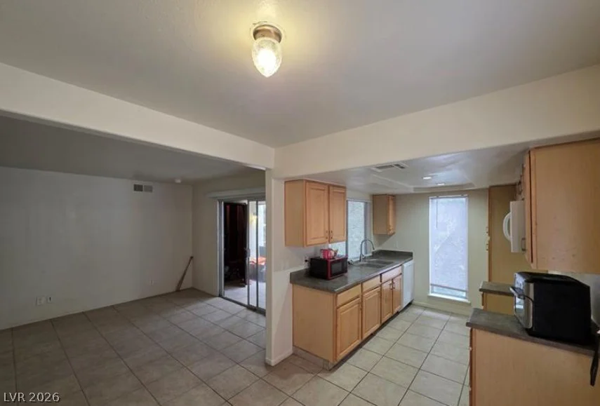 1440 Vegas Valley, Las Vegas, NV 89169