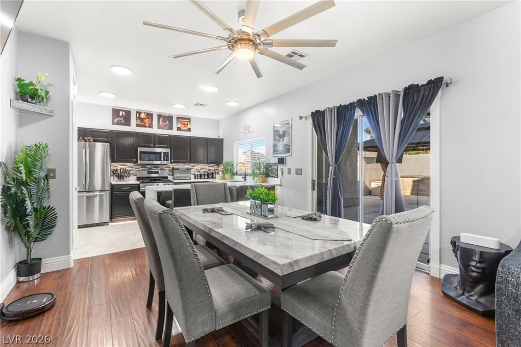 2024 Jesse Scott, Las Vegas, NV 89106