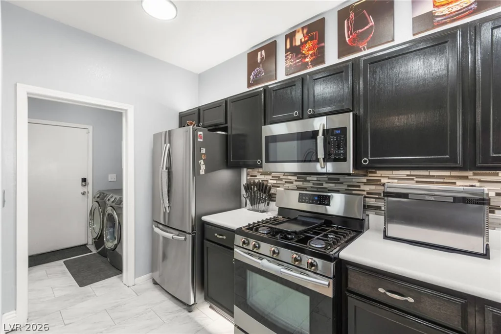 2024 Jesse Scott, Las Vegas, NV 89106