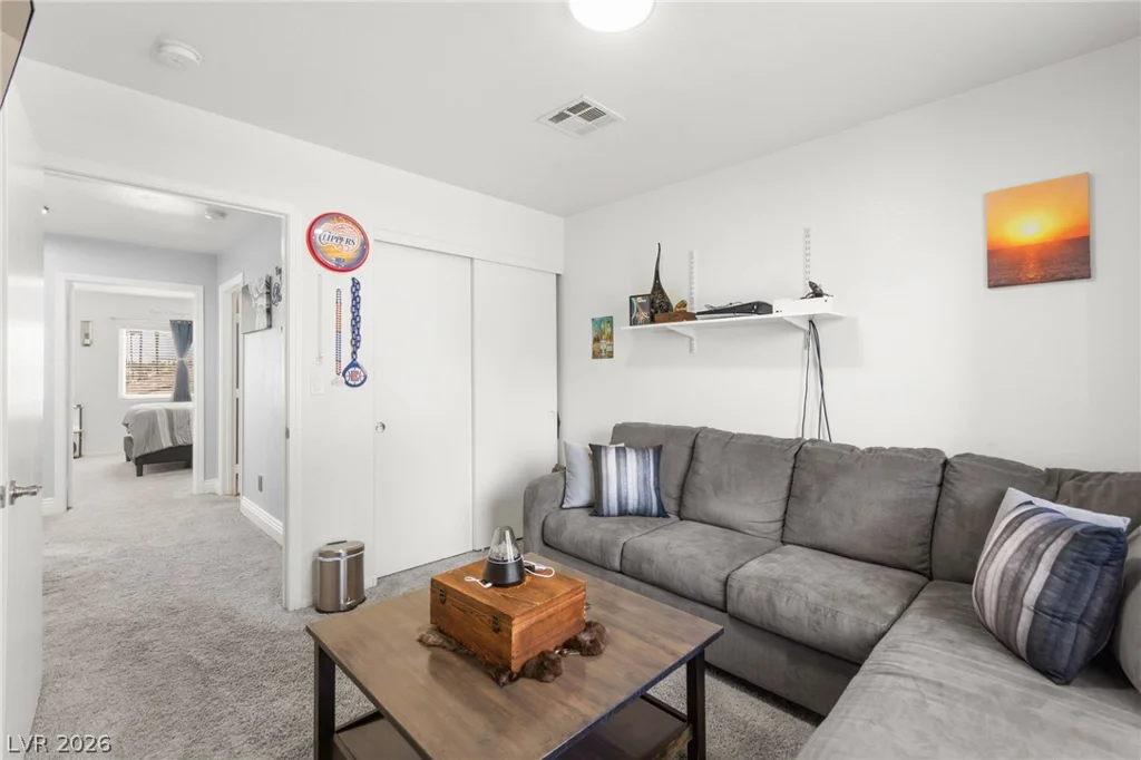 2024 Jesse Scott, Las Vegas, NV 89106