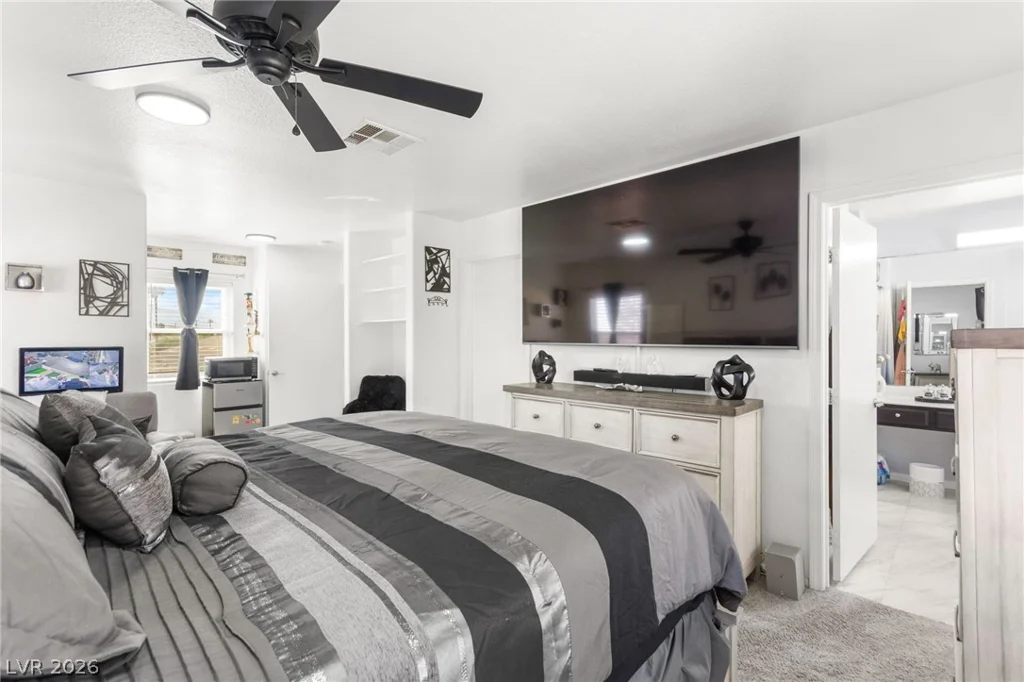 2024 Jesse Scott, Las Vegas, NV 89106