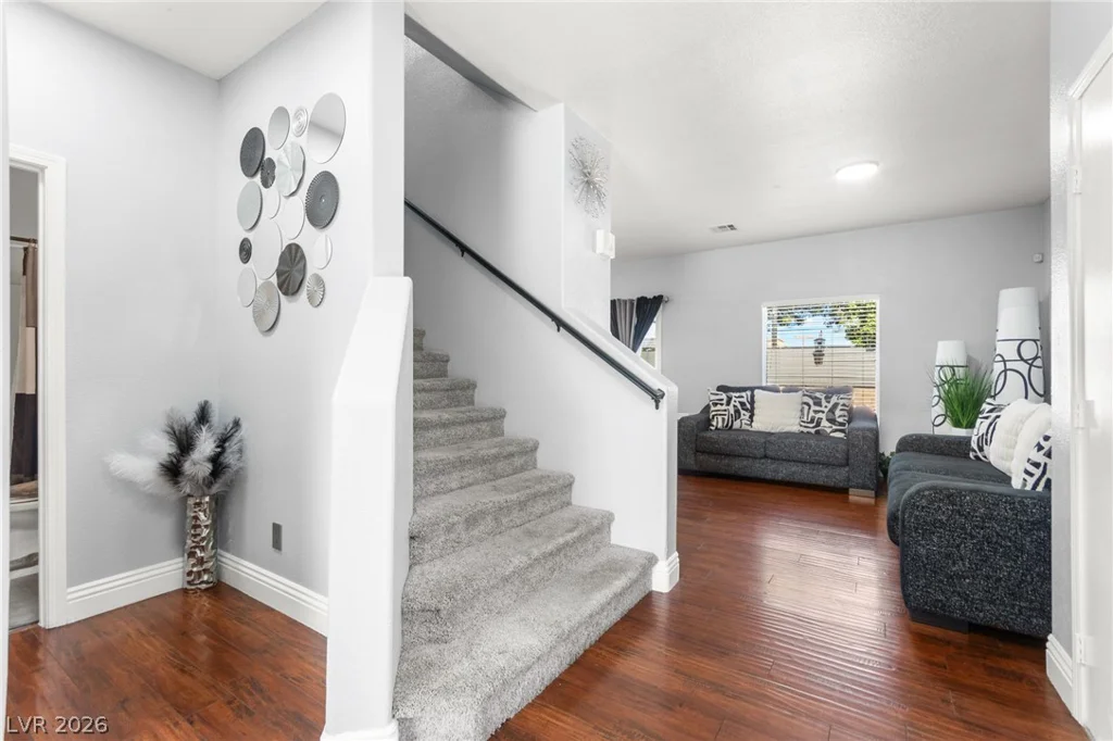 2024 Jesse Scott, Las Vegas, NV 89106