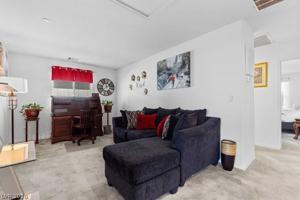 687 Quasi, Henderson, NV 89011