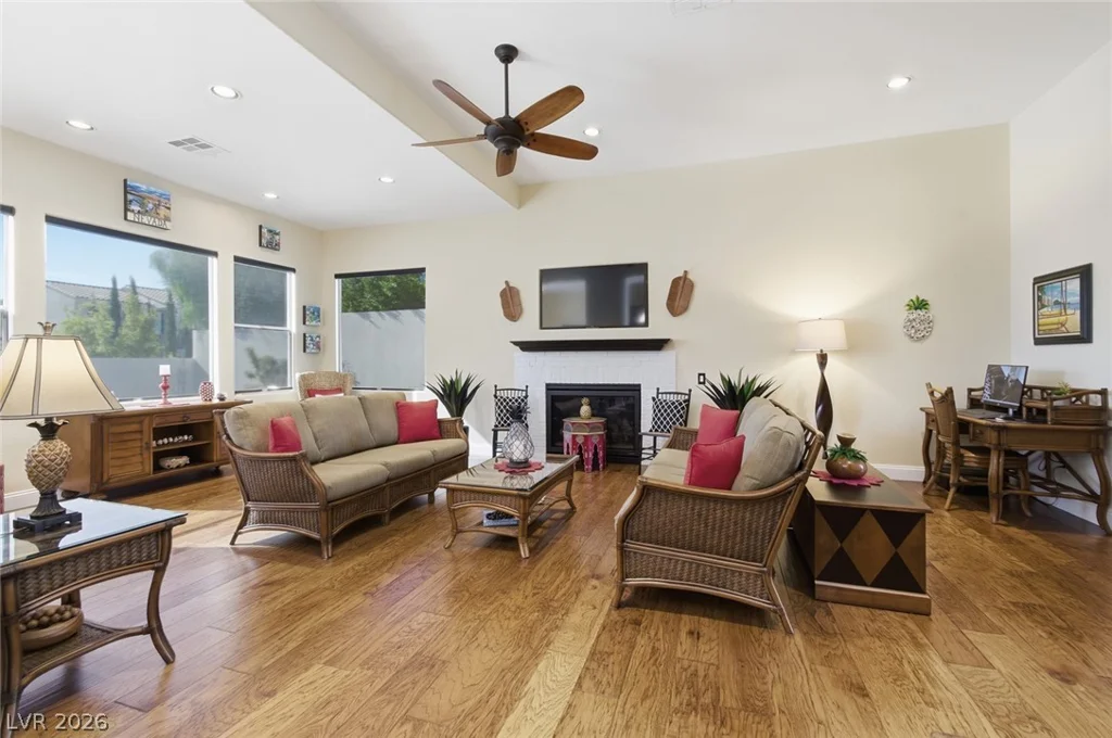 11477 Timber Mountain, Las Vegas, NV 89135