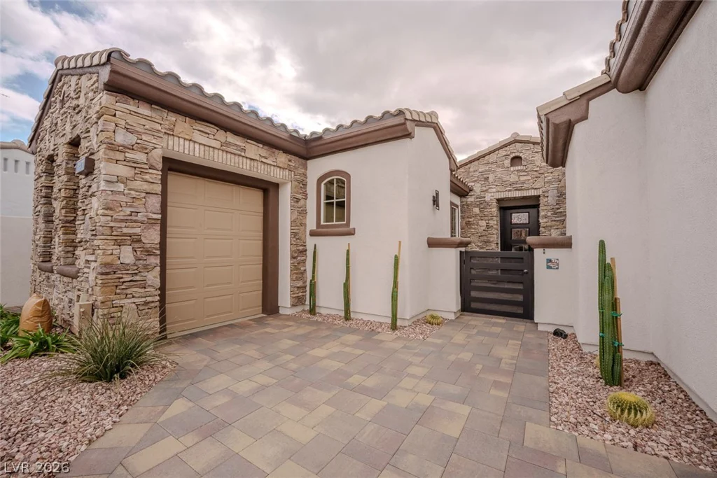 11477 Timber Mountain, Las Vegas, NV 89135