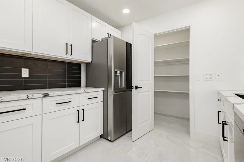 706 Hollywood, Las Vegas, NV 89110