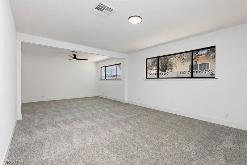 706 Hollywood, Las Vegas, NV 89110