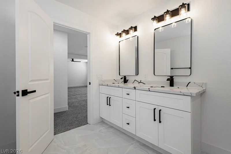 706 Hollywood, Las Vegas, NV 89110