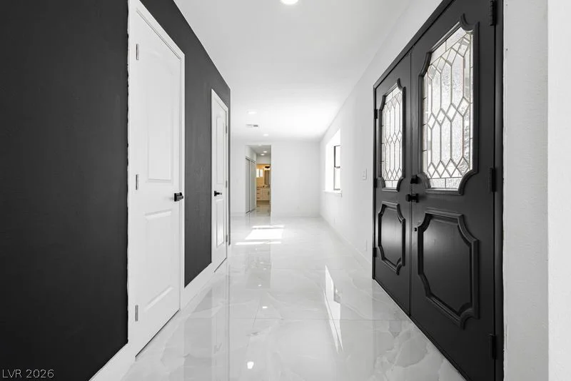 706 Hollywood, Las Vegas, NV 89110