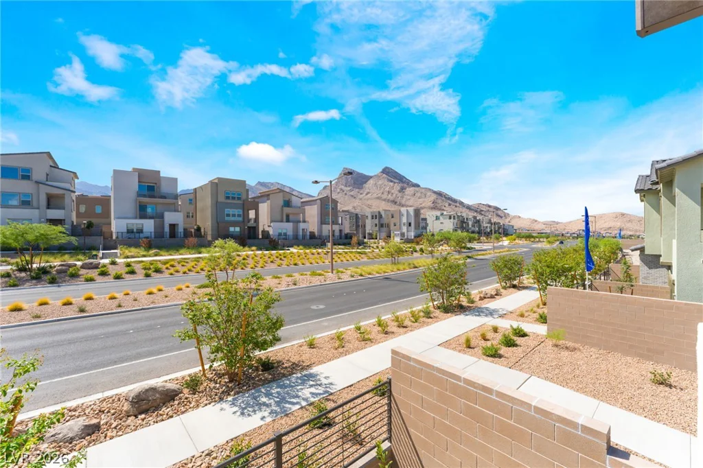 1785 Sparrow Nest, Las Vegas, NV 89138