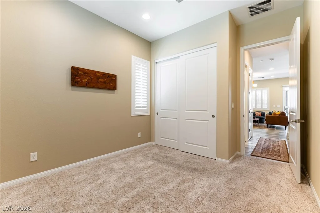 10332 Addie De Mar, Las Vegas, NV 89135