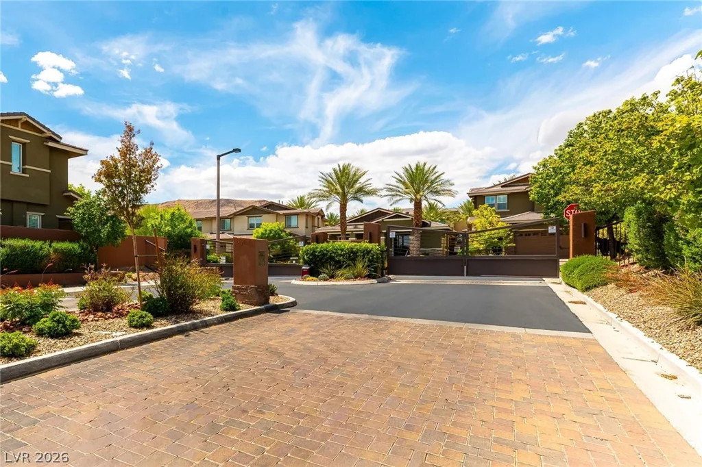 10332 Addie De Mar, Las Vegas, NV 89135