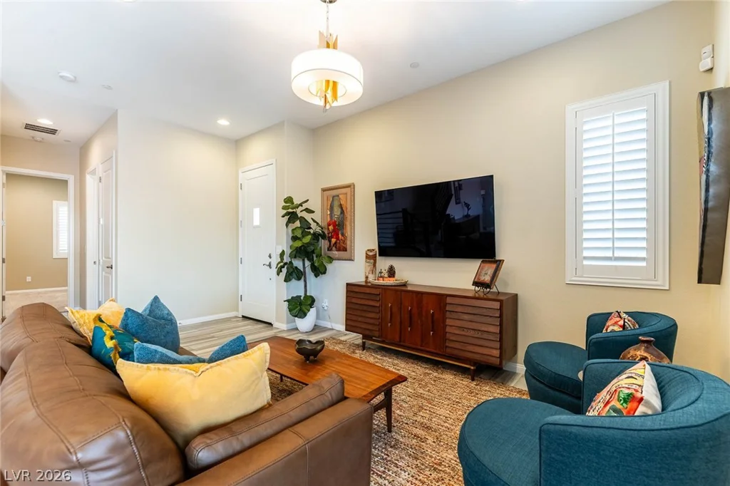 10332 Addie De Mar, Las Vegas, NV 89135