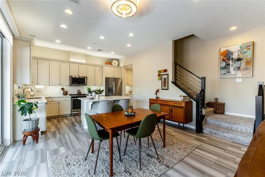10332 Addie De Mar, Las Vegas, NV 89135