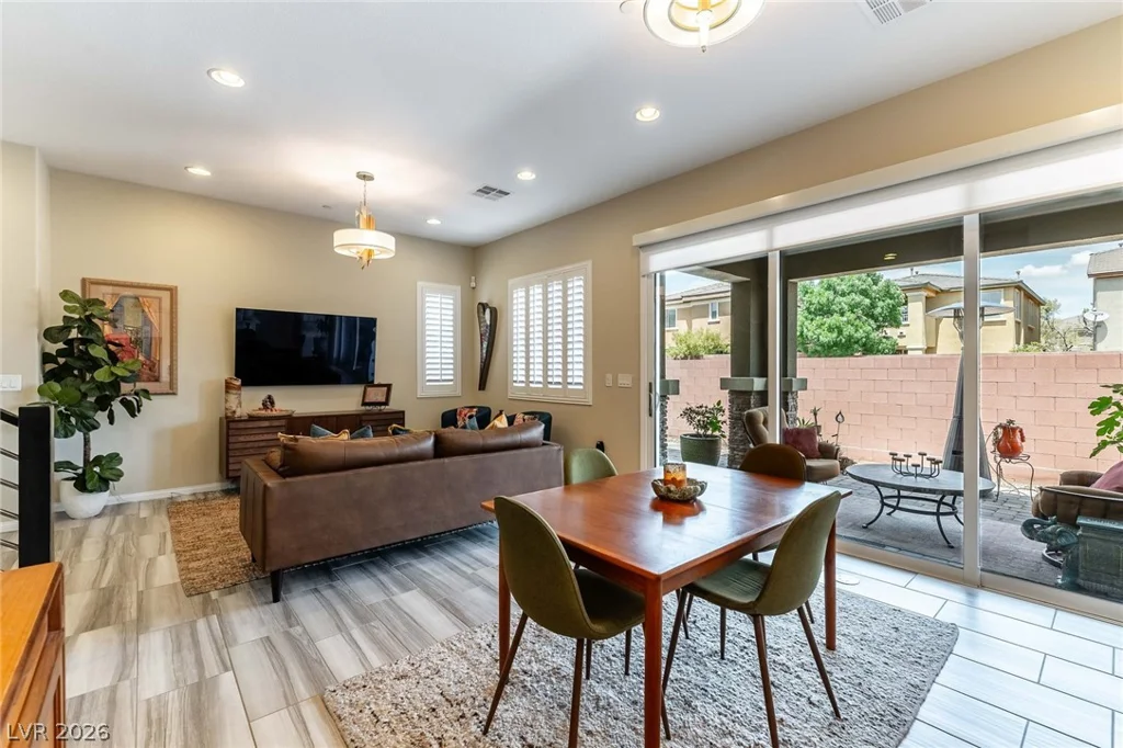 10332 Addie De Mar, Las Vegas, NV 89135