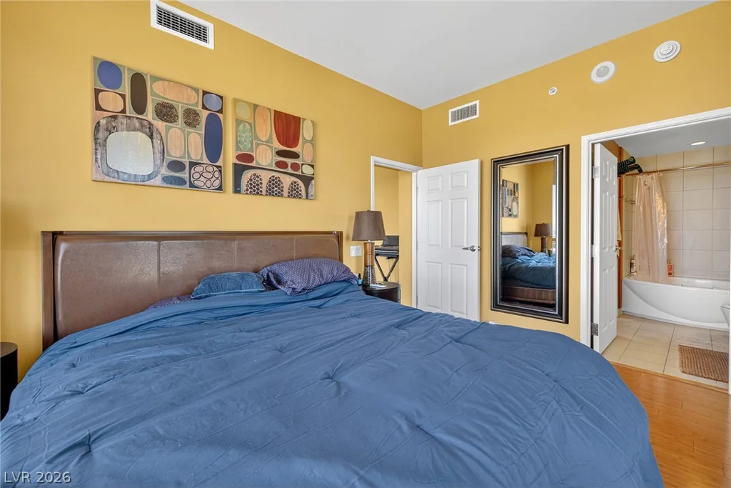 200 Sahara, Las Vegas, NV 89102