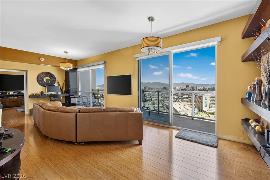 200 Sahara, Las Vegas, NV 89102