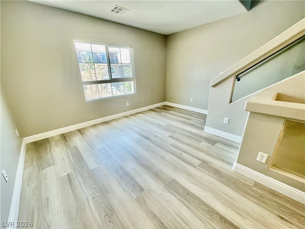 5964 Gordon Creek, Las Vegas, NV 89139