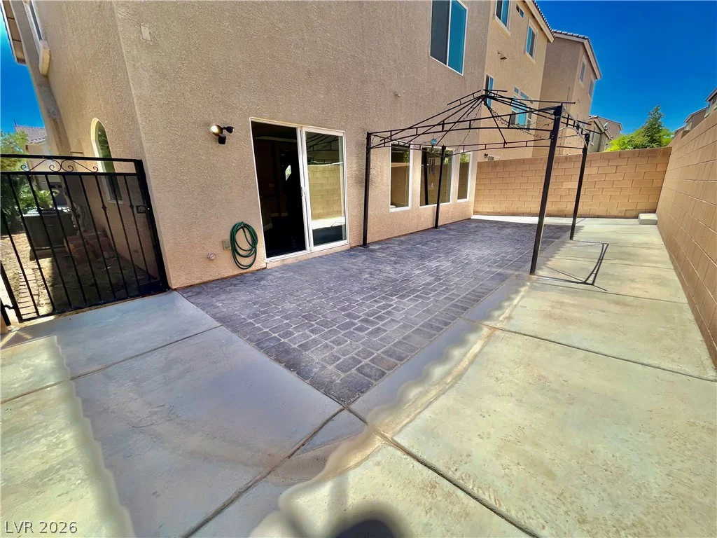 5964 Gordon Creek, Las Vegas, NV 89139