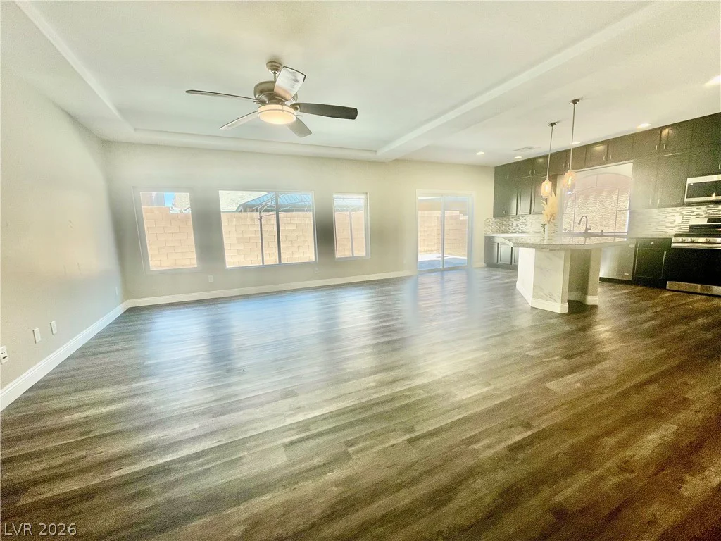 5964 Gordon Creek, Las Vegas, NV 89139